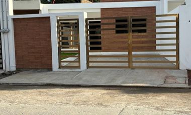 Casa en venta una sola planta, moderna.