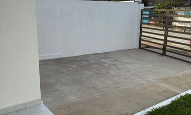 Casa en venta una sola planta, moderna.