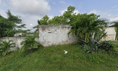 Terreno amplio con casa.