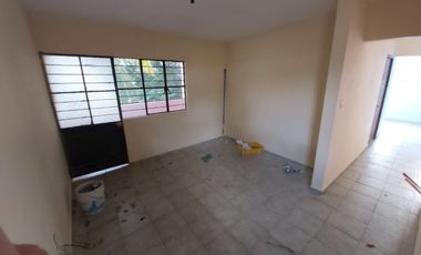 Terreno amplio con casa.