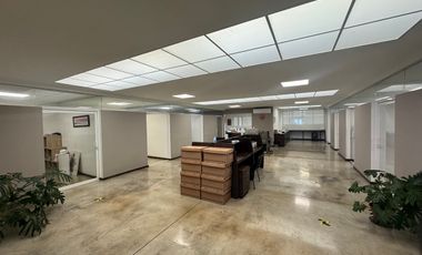 BODEGA CON OFICINAS VENTA TERRA BUSINESS PARK I excelente ubicacion