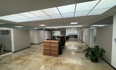 BODEGA CON OFICINAS VENTA TERRA BUSINESS PARK I excelente ubicacion