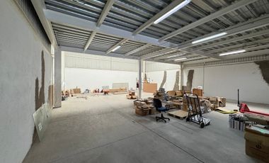 BODEGA CON OFICINAS VENTA TERRA BUSINESS PARK I excelente ubicacion