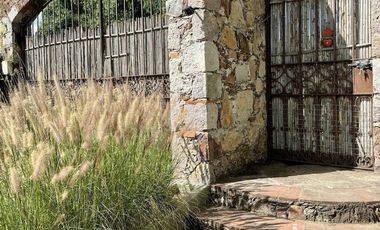 Casa de Campo a 25 minutos de San Miguel de Allende – Con un Lote de 1,399 m²