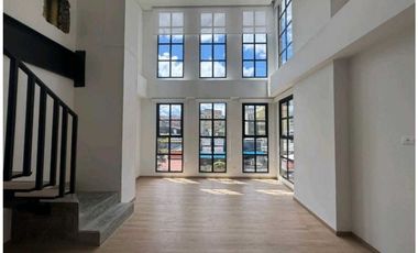 Chico Apartaestudio Super Iluminado Para Estrenar