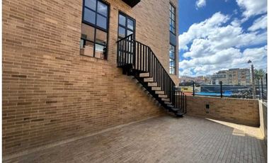 Chico Apartaestudio Super Iluminado Para Estrenar