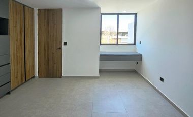 Casa en VENTA P. Queretaro Lomas de Angelópolis Cholula Puebla.