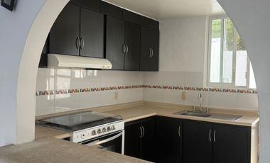 Casa en condominio - Fraccionamiento Lomas de Cuernavaca