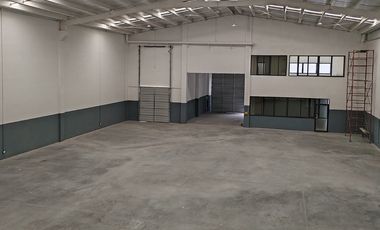 Bodega en RENTA en Santa catarina