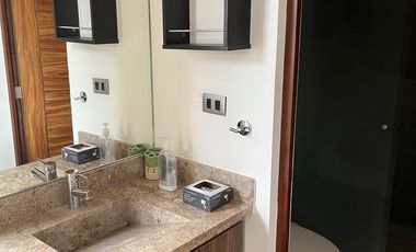 Se Renta Departamento  Amueblado de 2 niveles y RoofGarden privado en Juriquilla