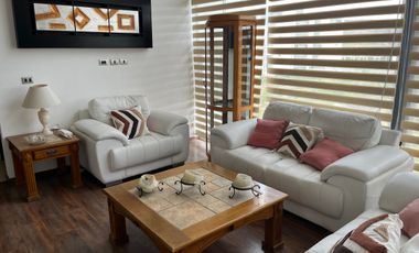 Se Renta Departamento  Amueblado de 2 niveles y RoofGarden privado en Juriquilla