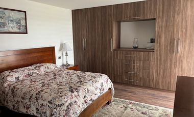 Se Renta Departamento  Amueblado de 2 niveles y RoofGarden privado en Juriquilla