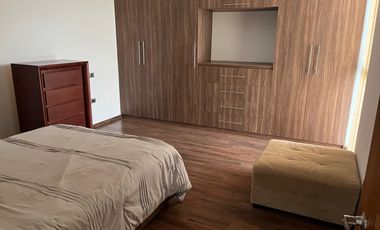 Se Renta Departamento  Amueblado de 2 niveles y RoofGarden privado en Juriquilla