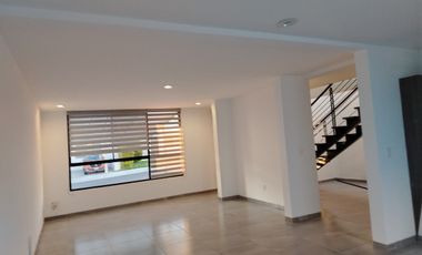 CASA EN RENTA EN EL REFUGIO, DENTRO DE BOJAI, QUERETARO