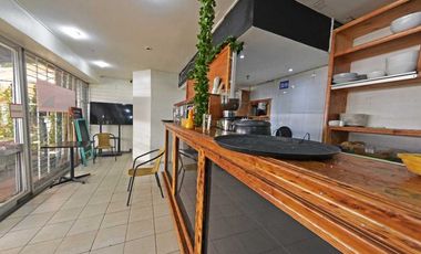 Restoran a pasos de Metro Pedro de Valdivia