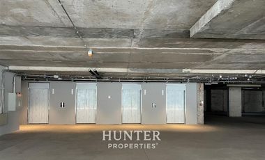 Oficina en Arriendo en San Martin / Santo Domingo