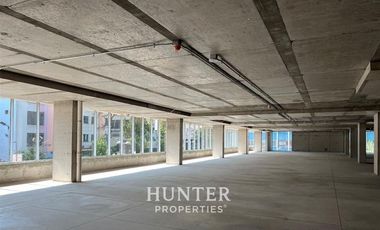 Oficina en Arriendo en San Martin / Santo Domingo