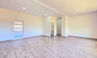 Oficina Comercial en moderno edificio