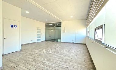 Oficina Comercial en moderno edificio