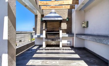 Precioso departamento amoblado con vista al mar en Parque Brasil