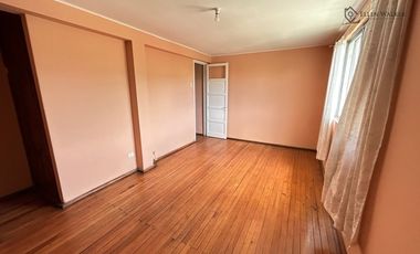 Casa Sumar; 2 pisos, excelente estado familiar