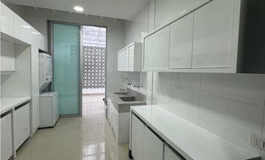 Casa amoblada para la venta en los Balsos N°1, Poblado