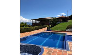 VENTA HERMOSA FINCA EN SANTA BRBARA