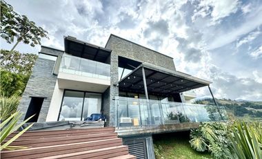 Venta Hermosa Casa en la Estrella