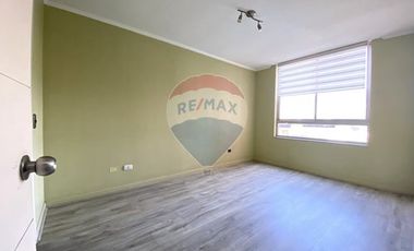 Departamento con estacionamiento y 2 dormitorios.