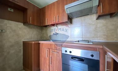 Departamento con estacionamiento y 2 dormitorios.