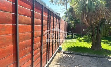 EXCELENTE CASA COMERCIAL EN CHESTERTON