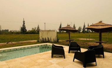 Casa en Venta - 5 Dormitorios 5 Baños - 1000mts2 - San Cosme, Corrientes