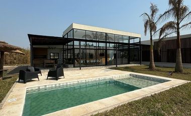 Casa en Venta - 5 Dormitorios 5 Baños - 1000mts2 - San Cosme, Corrientes