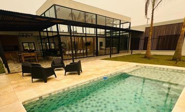 Casa en Venta - 5 Dormitorios 5 Baños - 1000mts2 - San Cosme, Corrientes