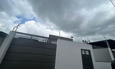 Acogedora Casa en Costa Azul