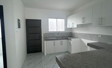 Acogedora Casa en Costa Azul