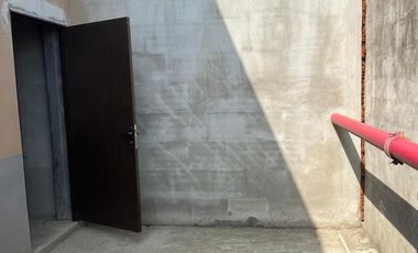 Local Comercial en Venta en Samborondón, Km 14.5 Mix Center  CriM