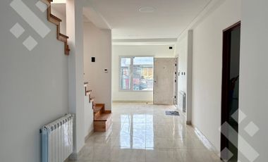 En Venta, Duplex de 2 Dormitorios, Bº La Casona II, Plottier