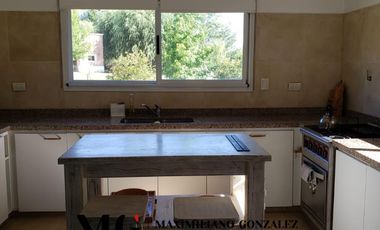 Casa venta Chacras de Uribelarrea Cañuelas