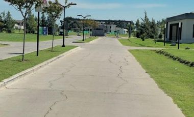 Terreno en venta - 720mts2 - La Magdalena, Canning