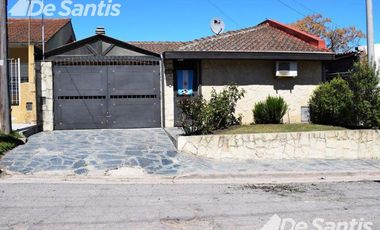 Chalet 3+ ambientes - Barrio Juramento
