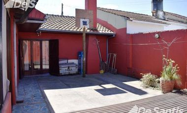 Chalet 3+ ambientes - Barrio Juramento