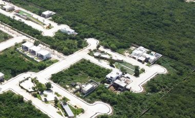 TERRENO/LOTE EN VENTA MERIDA, TIXCUYTUN, PRIVADA ENTREPARQUES, ENTREGA INMEDIATA