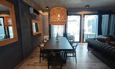Casa en venta - 4 Dormitorios 4 Baños - Pinamar