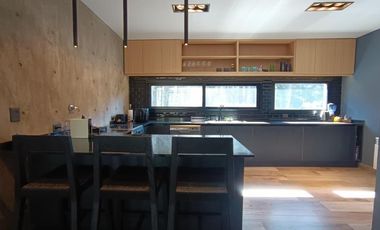Casa en venta - 4 Dormitorios 4 Baños - Pinamar