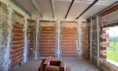 Casa a Terminar en Venta Colón Entre Ríos