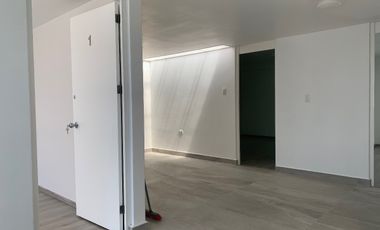 Oficina en renta, remodelada Col. El Carmen, Puebla.