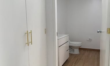 Oficina en renta, remodelada Col. El Carmen, Puebla.