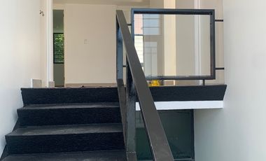 Oficina en renta, remodelada Col. El Carmen, Puebla.