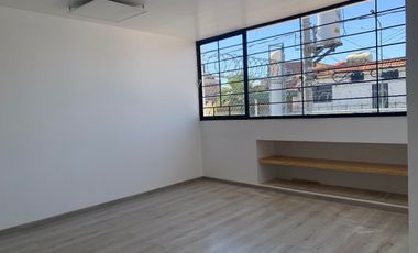 Oficina en renta, remodelada Col. El Carmen, Puebla.